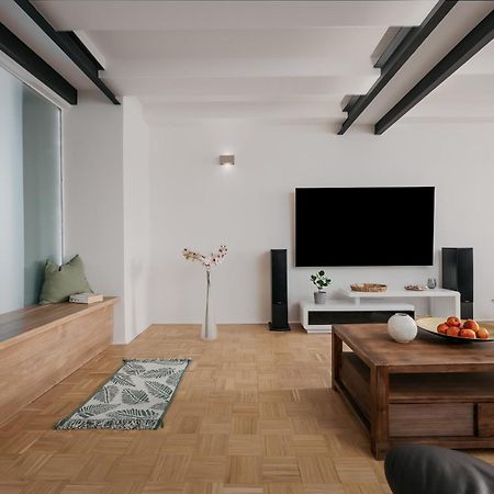 Dot 3 Bdr Apartment With Tyn Cathedral View & Ac Prag Eksteriør billede